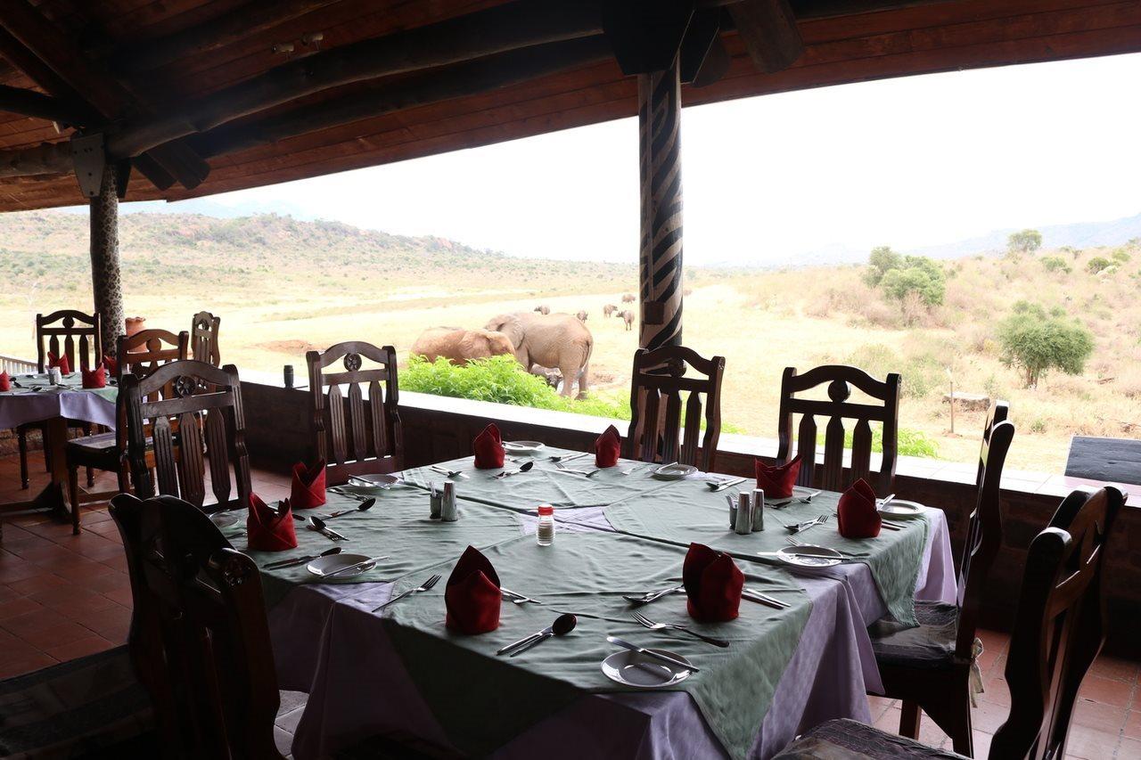 Ngulia Safari Lodge Tsavo Exterior foto